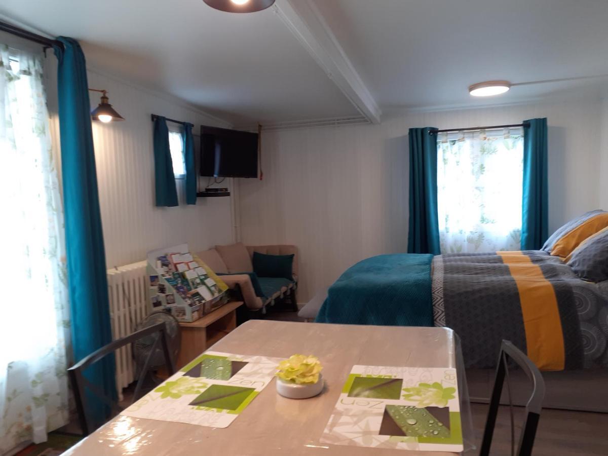 La Neuville-aux-Joutes Relais Des Tourterelles B&B 외부 사진